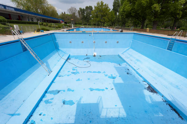 Best Commercial water damage restoration  in Seven Hills, OH